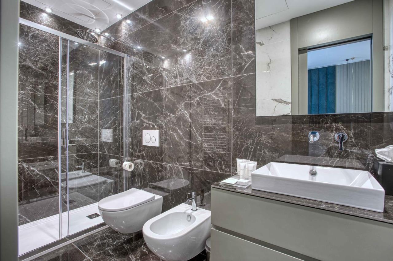 Le Suite Del Corso The Smart Boutique Aparthotel By Ospitami ミラノ エクステリア 写真