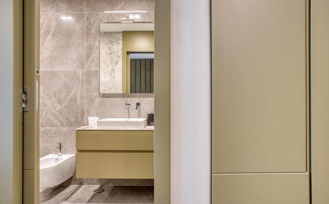 Le Suite Del Corso The Smart Boutique Aparthotel By Ospitami ミラノ エクステリア 写真